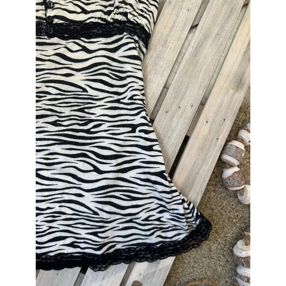 Vintage Y2K Tart Intimates Stripe Button Henley Tank Top Shirt - Picture 4 of 7